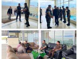 Dansatgas Sambut Kunjungan Tim Wasev Mabes TNI Di Bandara Syukuran Aminuddin Amir
