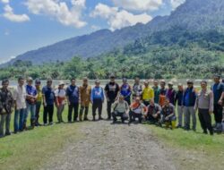 Menembus Bukit dan Jalan Batu, Bupati Aceh Tamiang Serap Aspirasi Warga di Pedalaman Sekerak