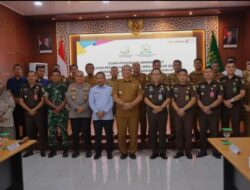 Bupati Armia Resmi Terima Aset Lahan Sitaan PT. Desa Jaya 429 Hektar dari Kejari Aceh Tamiang