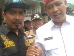 Ketua LSM GNRI Kota Bekasi Hendricko Sihombing Kecewa RS Karunia Kasih Tolak Wartawan Saat Gawat Darurat.
