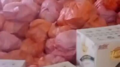 Ribuan Bungkus Sembako Bantuan Dari MPR RI Tertimbun Lama Digedung SKB Aceh Tamiang.