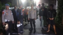 Night Run Polsek Pondok Gede: Kompol Bambang Ajak Generasi Muda Jauhi Tawuran, Perkuat Kebersamaan dan Hidup Sehat di Bulan Ramadan.