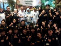 Halal Bihalal RW 12 Jatiwaringin dan Pelantikan Karang Taruna, Haririh Ajak Warga Perkuat Kepedulian Lingkungan.