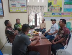 Aktif Bersama Perangkat Desa, Menjadikan Hubungan Kerja Antara Babinsa Dan Aparat Desa Perk Pulau Tiga