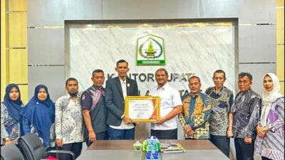 Pemkab Aceh Tamiang Raih Penghargaan Keterbukaan Informasi Publik 2025