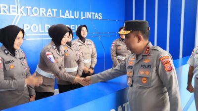 Kunjungi Ditlantas Polda Aceh, Kapolda Tegaskan Transformasi Pelayanan Publik Harus Menjadi Wajah Polri yang Humanis, Profesional, dan Berintegritas