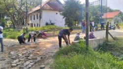 Kominsan Aceh Tamiang Gelar Jumat Bersih, Wujudkan Lingkungan Kerja yang Bersih, Sehat, dan Produktif