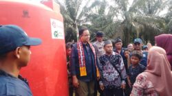 Personel pospol babo laksanakan pengamanan peresmian program bantuan pasca bencana oleh Anis Baswedan di Aceh Tamiang