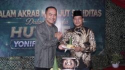 HUT KE-1 YONIF TP 853/BRB, WABUP ACEH TIMUR APRESIASI PRAJURIT BANTU WARGA SAAT BENCANA.