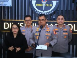 Polri Berikan Penghargaan kepada Personel atas Dedikasi dan Keberanian dalam Menjalankan Tugas di Aceh