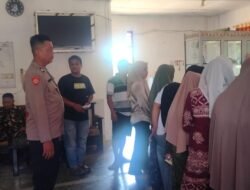 Pastikan Penyaluran Bantuan Pangan Oleh  Berjalan Lancar, Personil Polsek Rantau Laksanakan Pengamanan