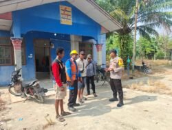 Sambang Warga, Bhabinkamtibmas Polsek Seruway Ajak Warga Jaga Situasi Kamtibmas Tetap Kondusif