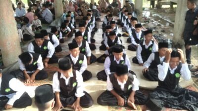 Buket Panjau Bergetar, Zikir Semarak Maulid Nabi Penuh Cinta dan Persaudaraan