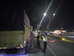 Patroli Blue Light Rutin, Satlantas Polres Aceh Tamiang Hadir Jaga Keamanan dan Keselamatan Pengguna Jalan