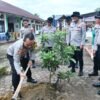 Green Policing, Kapolres Aceh Timur Hijaukan Kembali SMA Negeri 1 Simpang Ulim