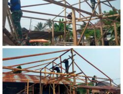 Dikebut! Satgas TMMD Ke-129 Mulai Pasang Rangka Atap RTLH, Target Rampung Tepat Waktu